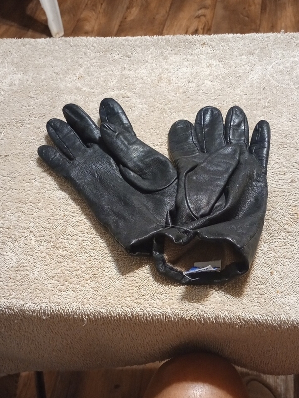 Vintage Black Leather Gloves - Classic Winter  Elegant  Basic